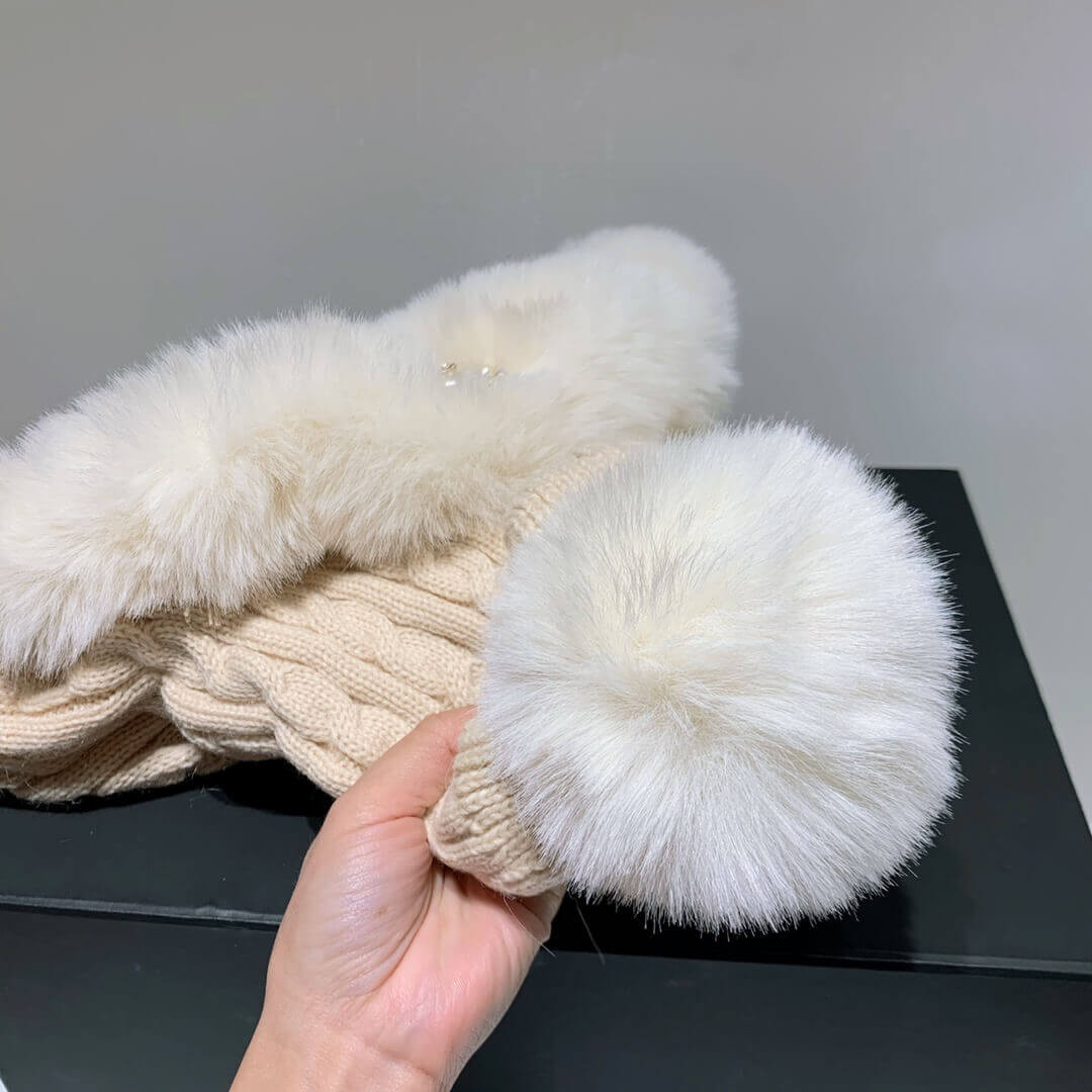 Chanel Wool Beanie D018