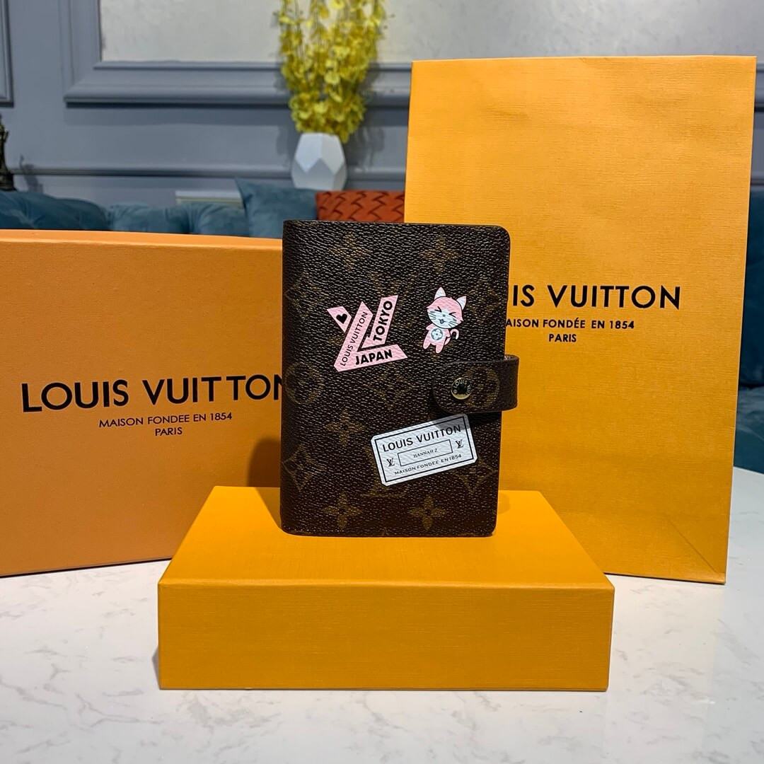 Louis Vuitton Limited Edition Tokyo Small Ring Agenda Cover R20005