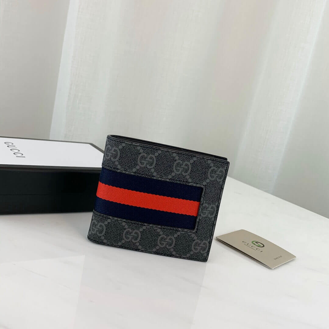 Gucci Web GG Supreme Wallet 408827