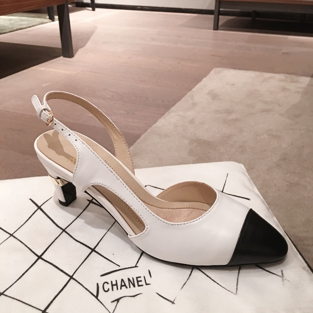 Chanel CC Cap Toe Leather Pearl Heel Slingback Pumps G31318