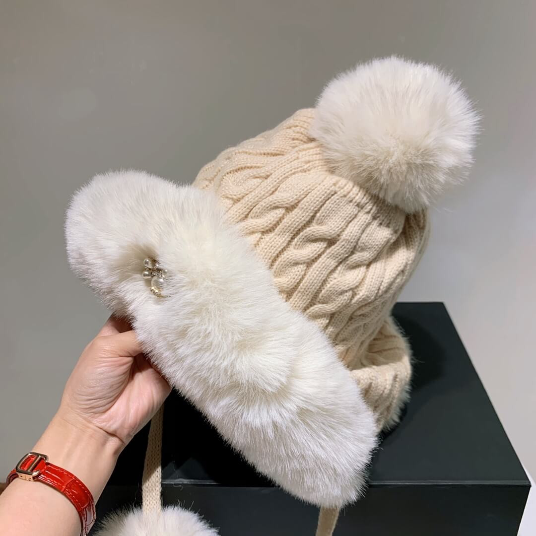 Chanel Wool Beanie D018