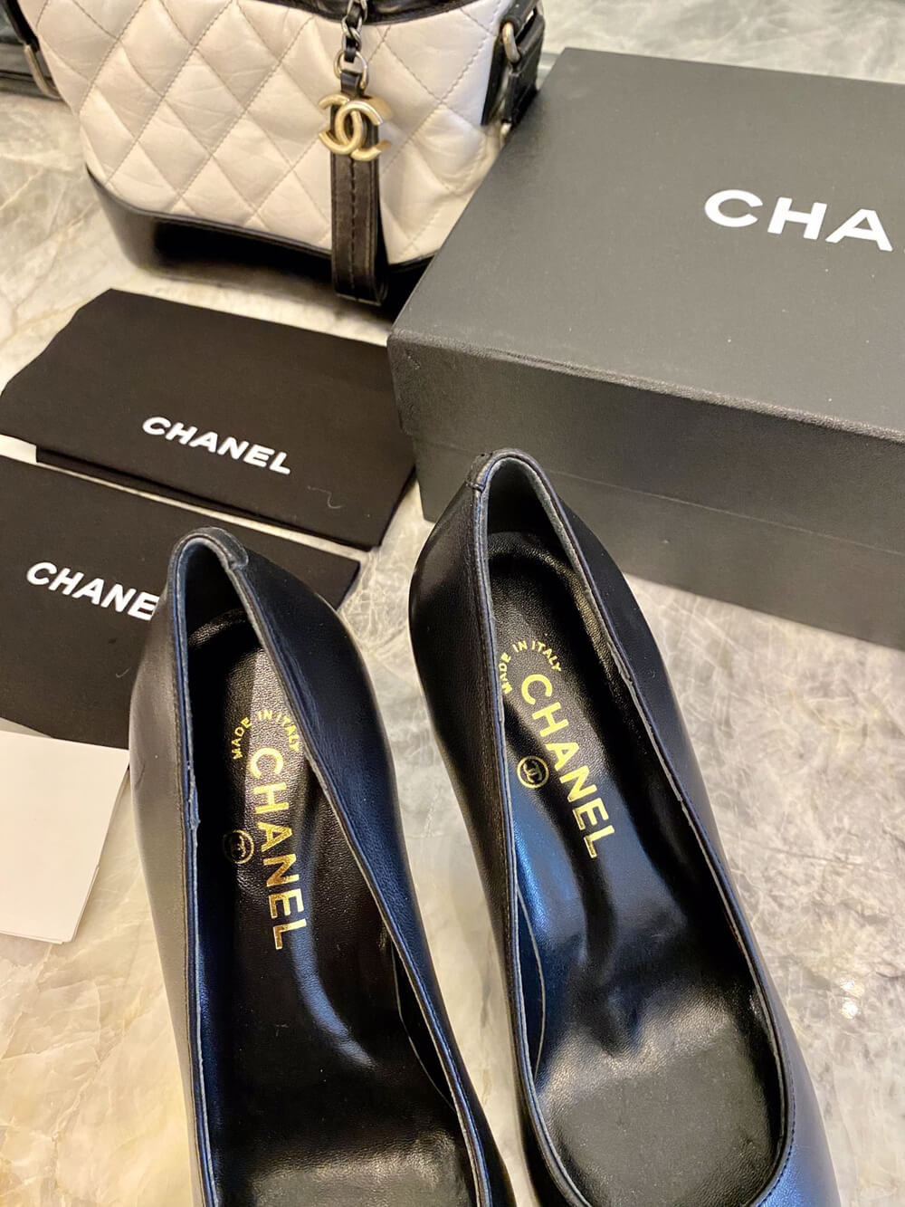 Chanel Lambskin & Grosgrain 8.5cm Heel Pumps G35536