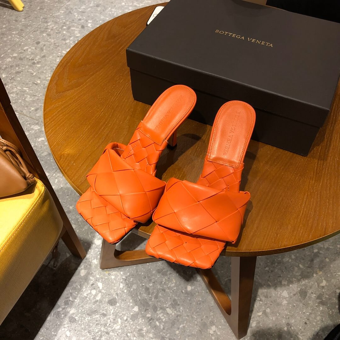 Bottega Veneta Lido Sandals 608854