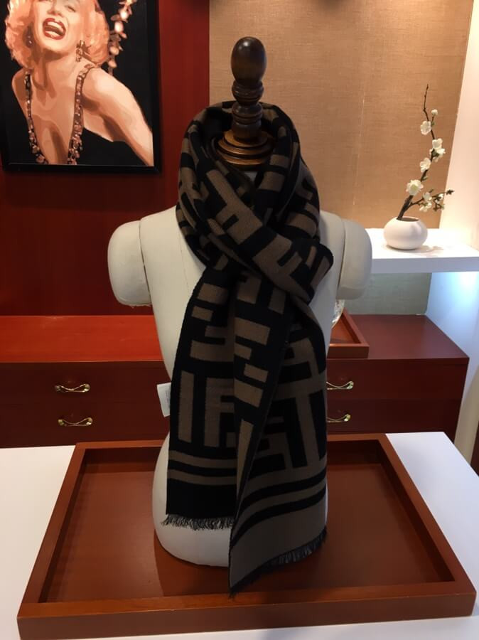Fendi Wool And Silk Scarf 424A