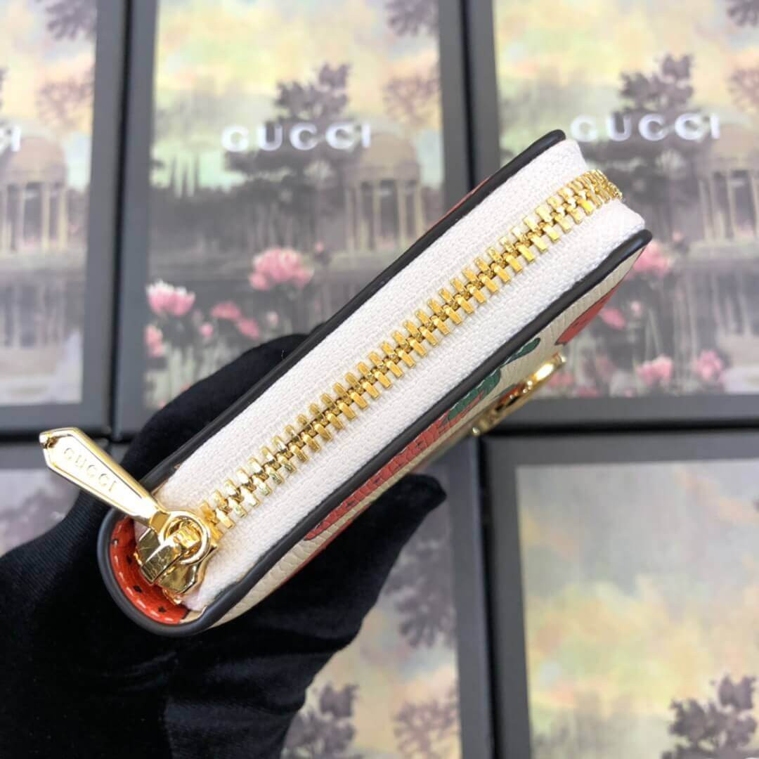 Gucci Zumi Strawberry Print Zip Around Wallet 570661