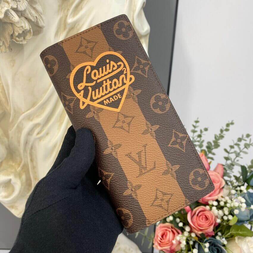 Louis VuittoN Monogram Stripes Brazza Wallet M81008