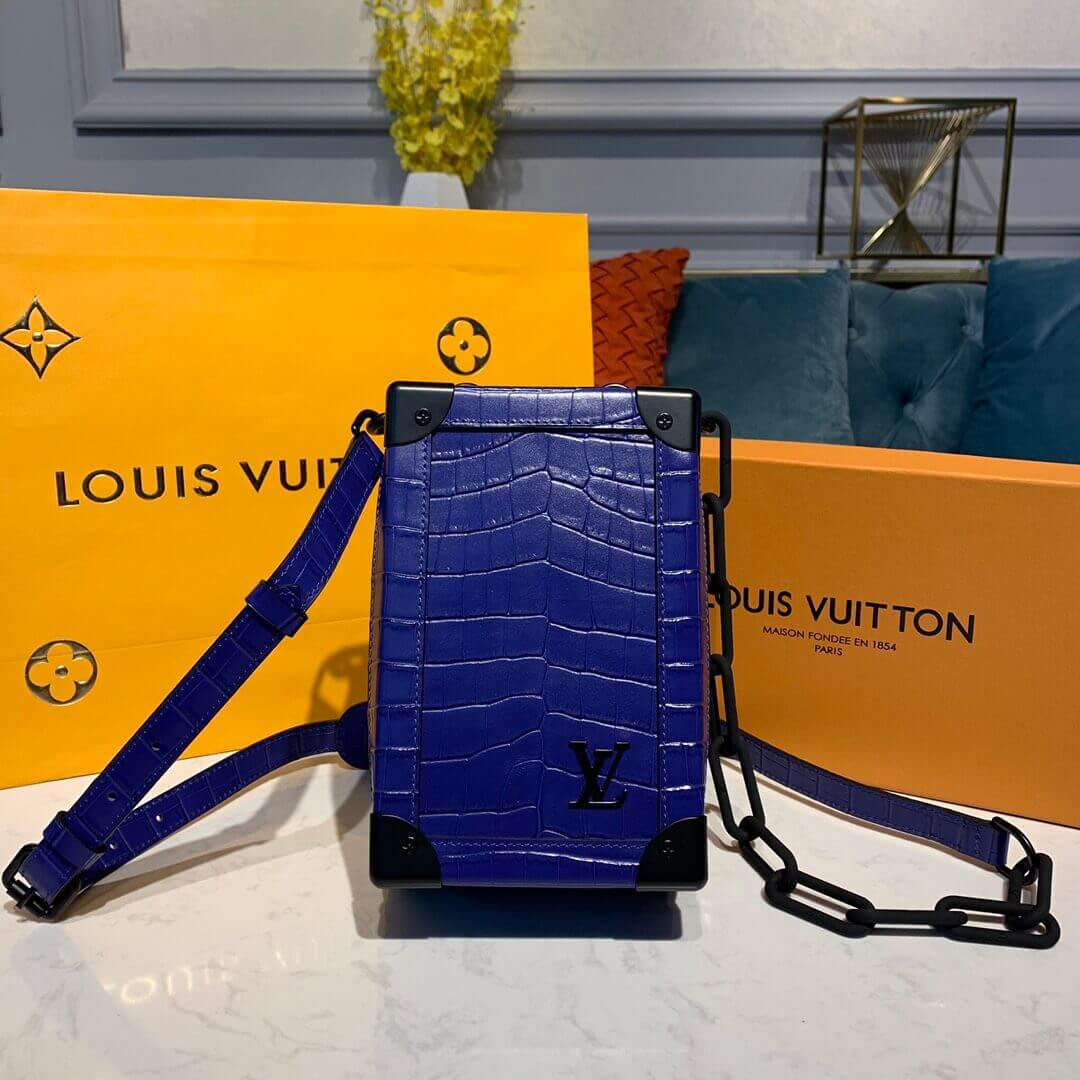 Louis Vuitton Crocodilien Mat Vertical Soft Trunk M45044