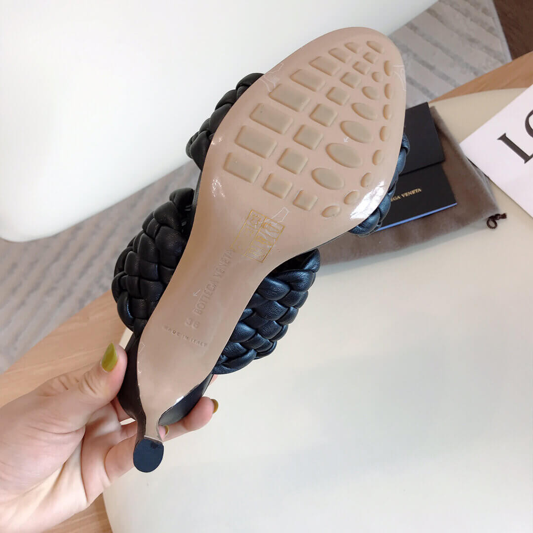 Bottega Veneta BV Curve Sandals 621213 Black