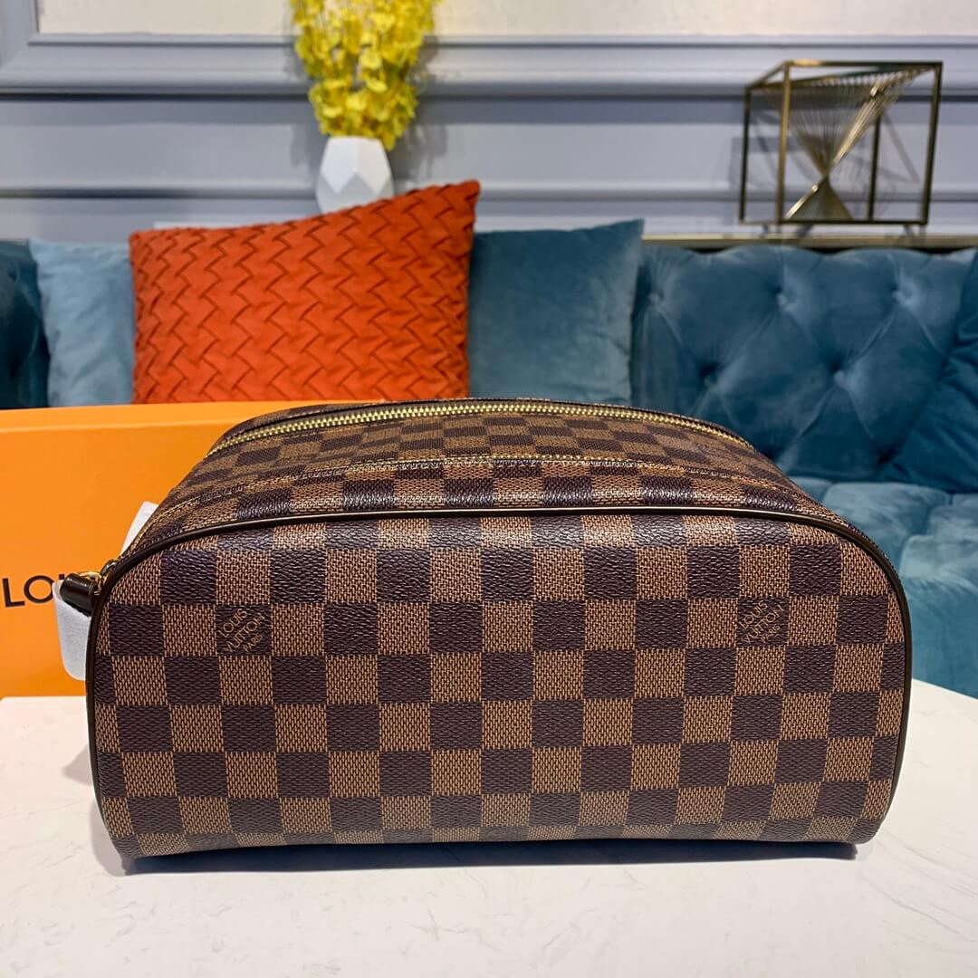 Louis Vuitton Damier Ebene King Size Toiletry Bag N47527