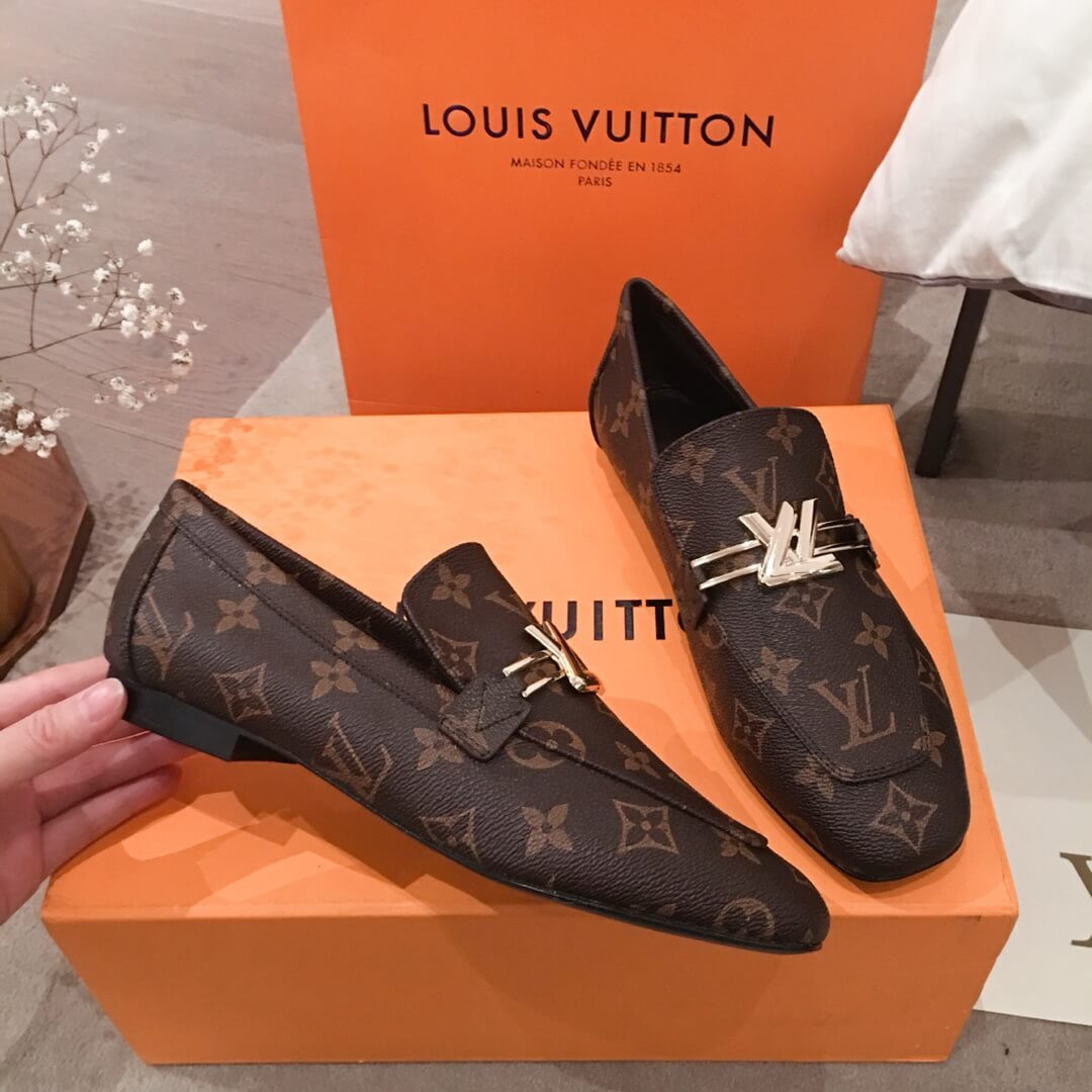 Louis Vuitton Monogram Upper Case Line Loafer 1A4XD2