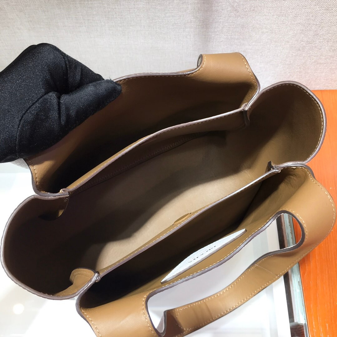 Prada Leather Handbag 1BG335