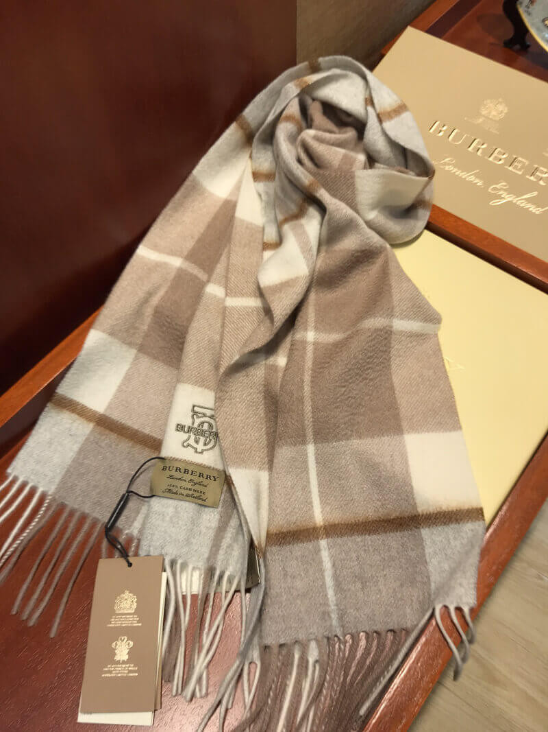 Burberry Unisex Check Wool Scarf 2403
