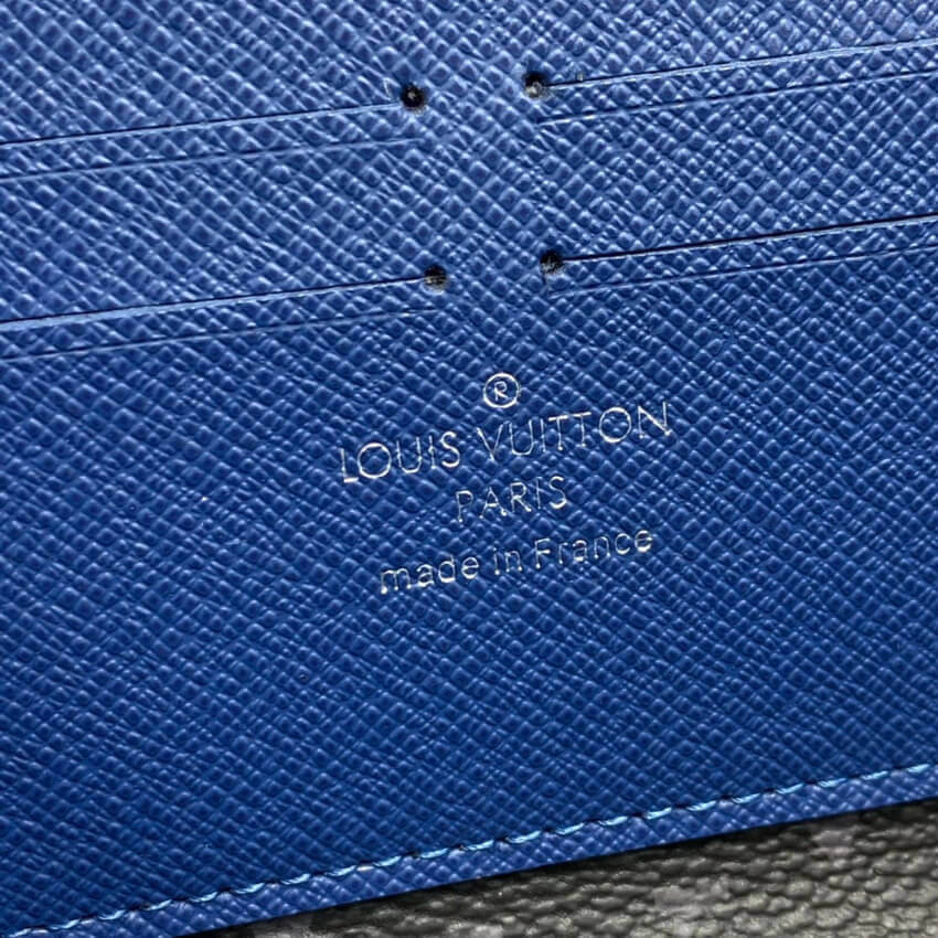 Louis Vuitton Zippy Dragonne M80932