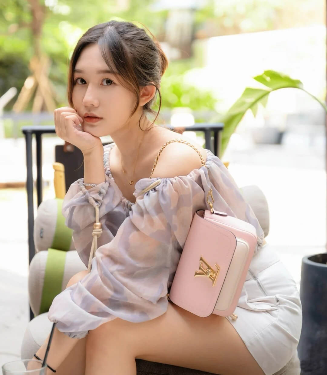 Louis Vuitton Lockme Tender M58554 M58555 M58557