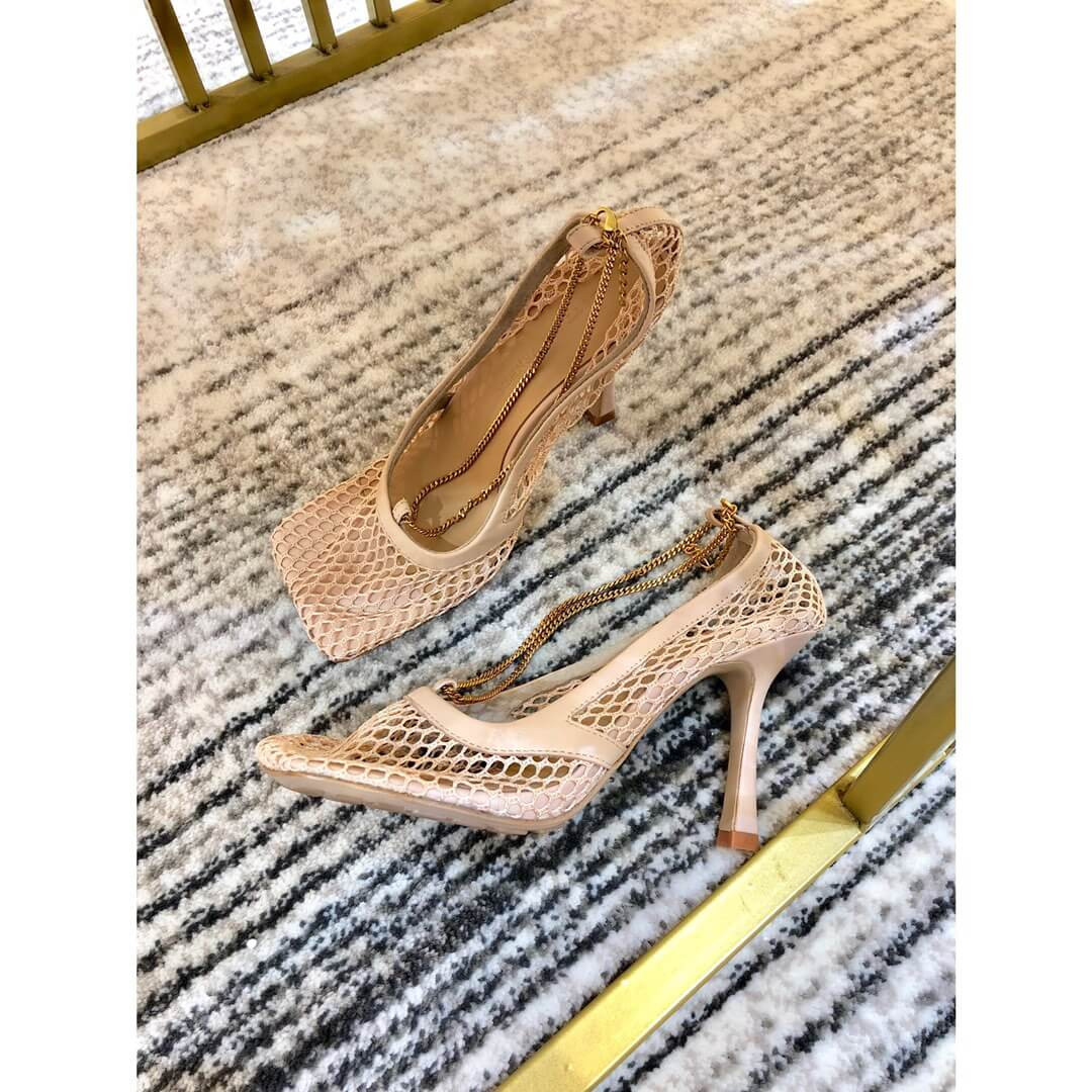 Bottega Veneta Chain-Embelished Mesh Pumps 578321