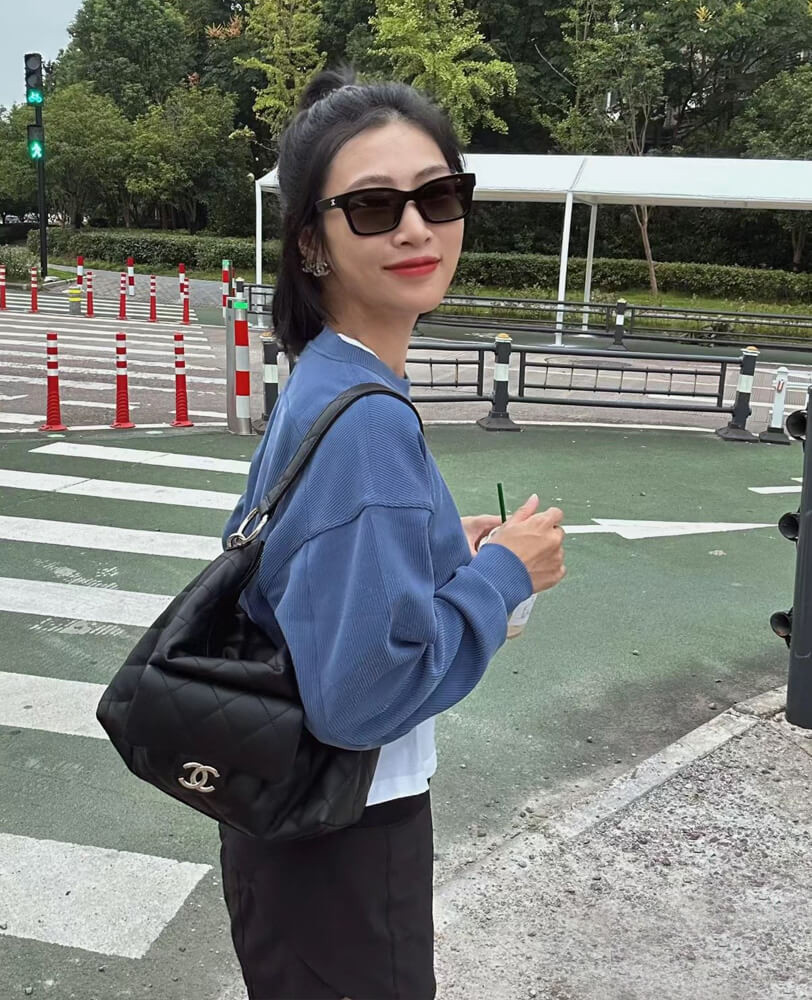 Chanel Hobo Bag AS4347