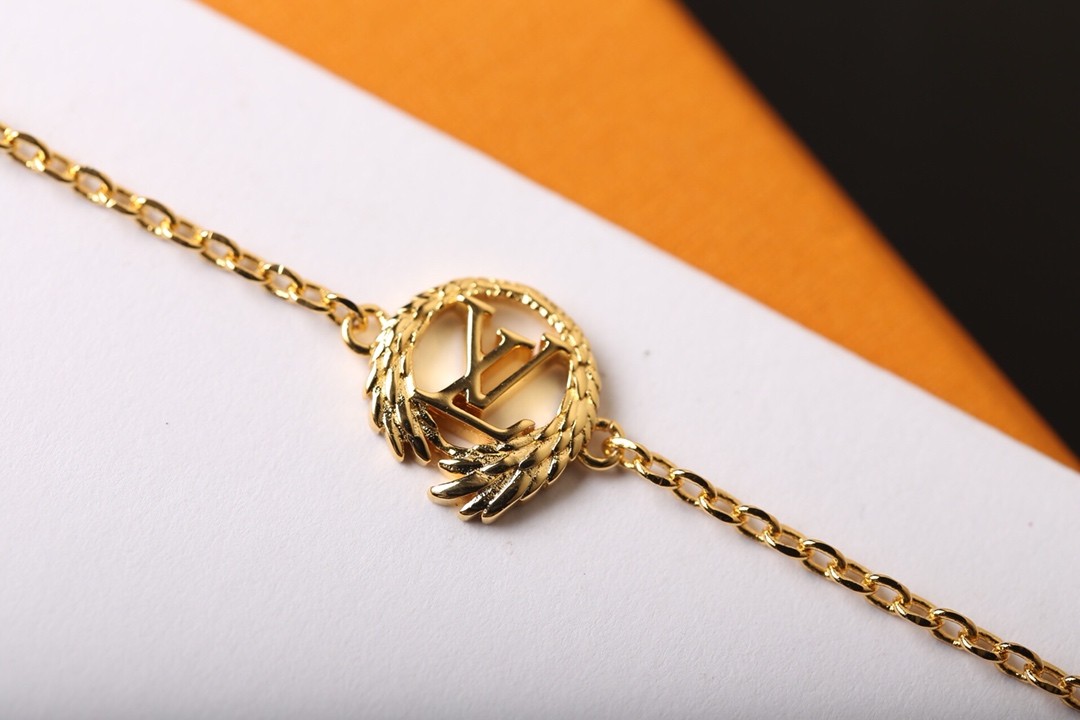 Louis Vuitton M64292 LV Angel Bracelet Yellow Gold