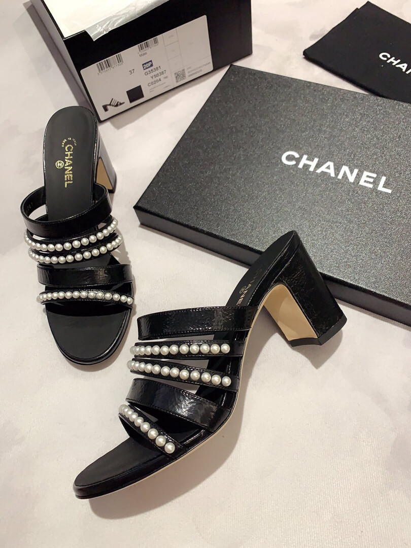 Chanel Laminated Lambskin Mules G35381
