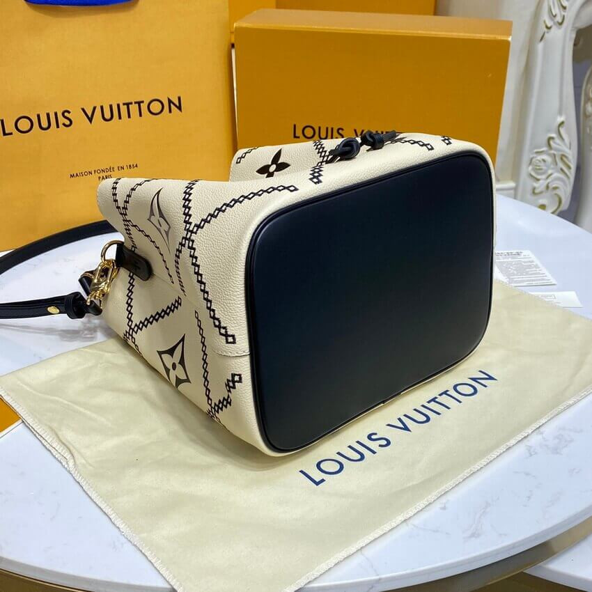 Louis Vuitton Neonoe MM M46023 Creme Beige/Black
