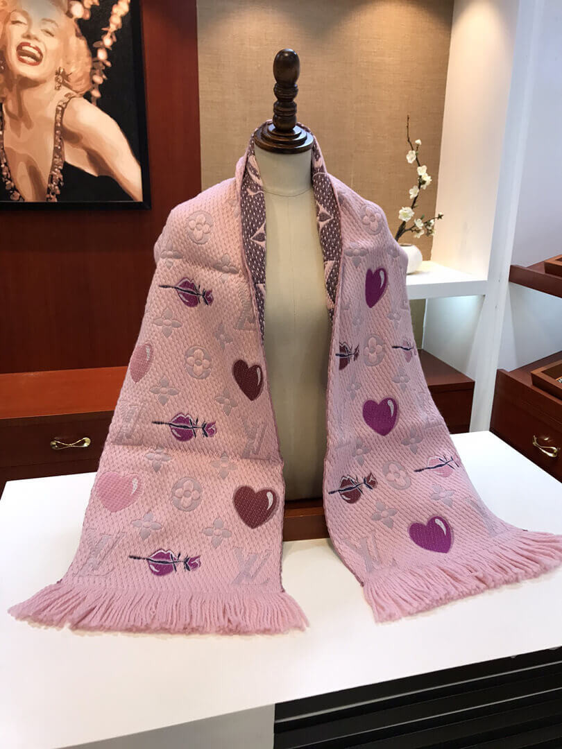 Louis Vuitton Logomania A La Folie Scarf M71587