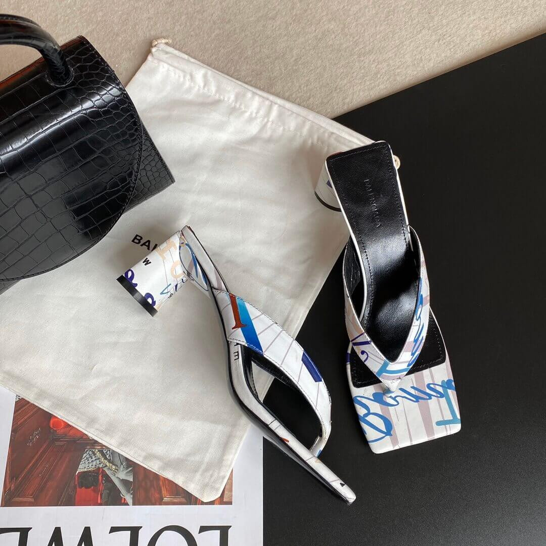 Balenciaga Logo T-bar sandals 434344-2