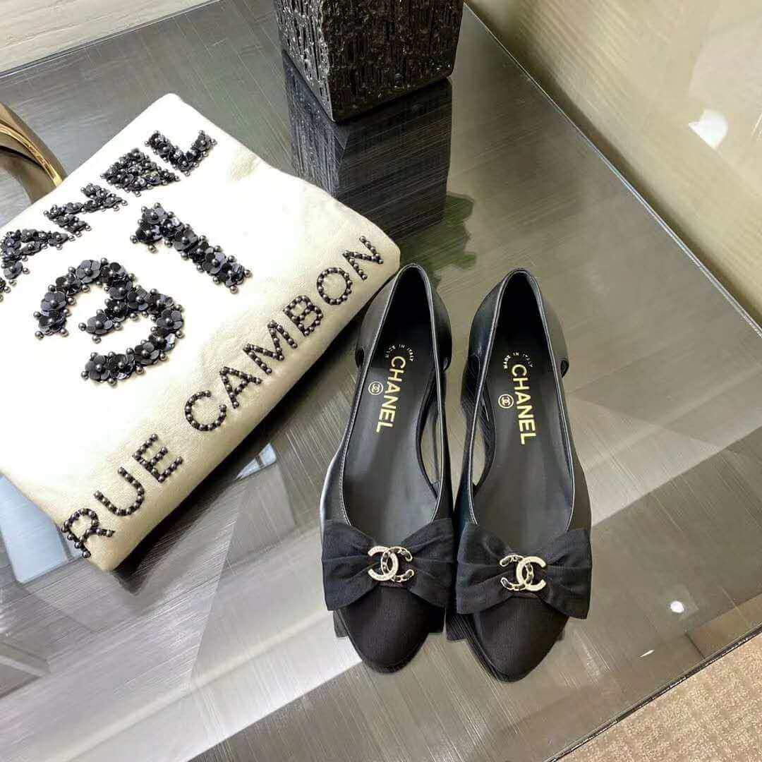 Chanel Ballerinas G36351