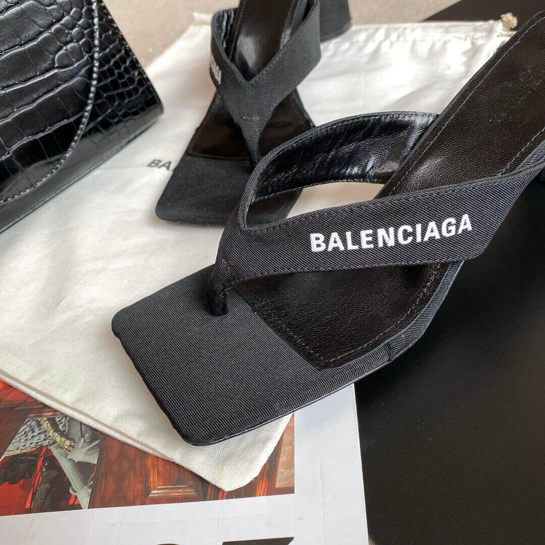 Balenciaga Logo T-bar sandals 434344-1