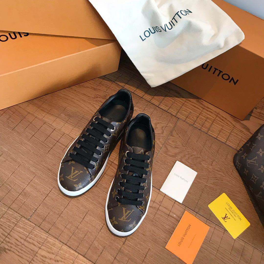 Louis vuitton Frontrow Trainer Sneaker 1A1F4N