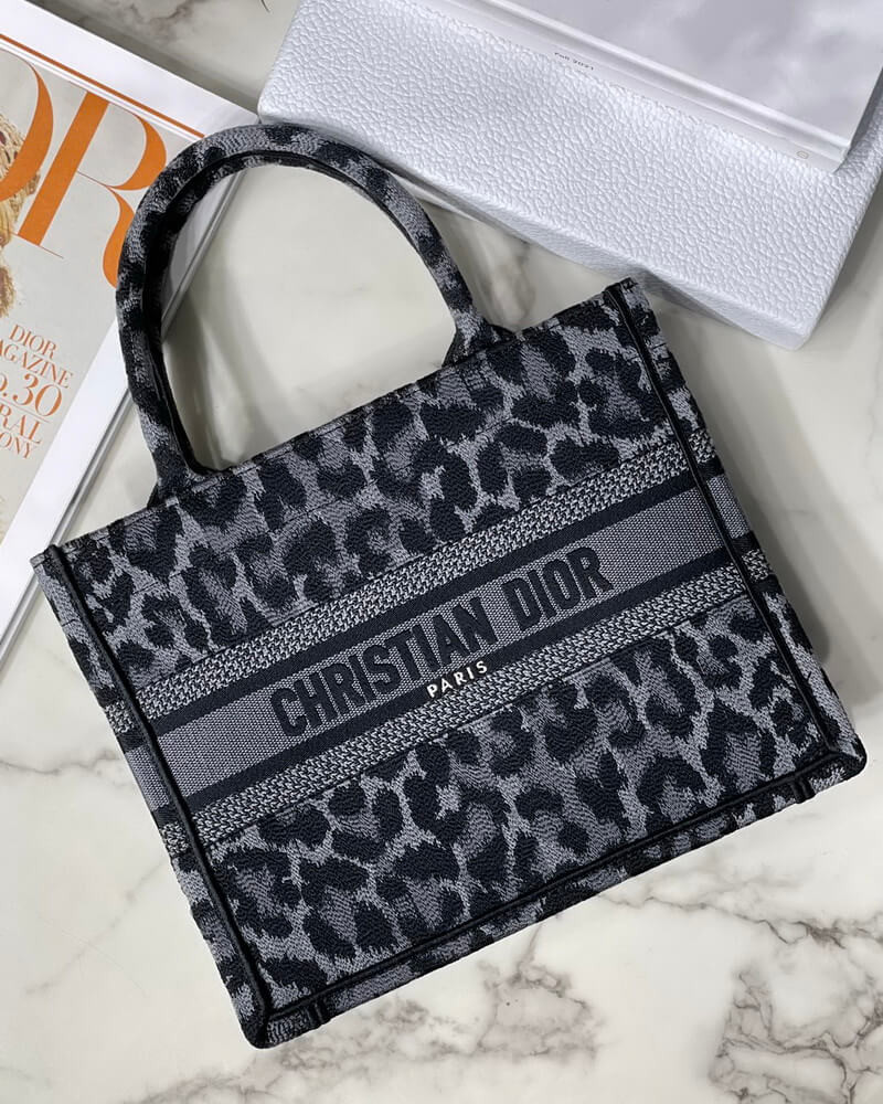 Christian Dior Book Tote Bag 26cm Multicolor Mizza Embroidery