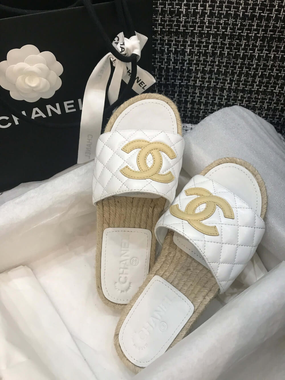 Chanel CC Quilted Mules G35604 White/Apricot