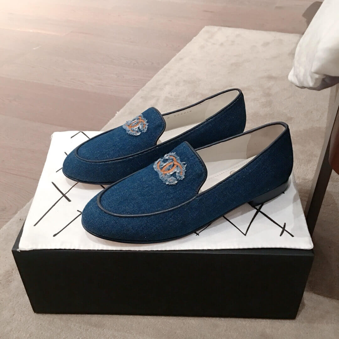 Chanel Denim Logo Loafers G35782