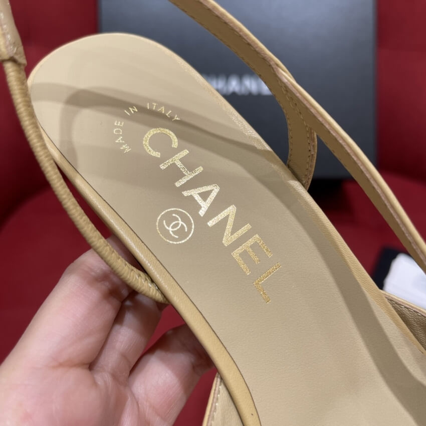 Chanel Goatskin & Grosgrain Slingbacks Beige G31318