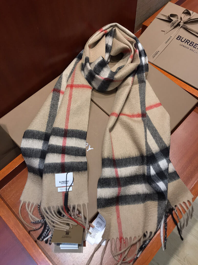 Burberry The Classic Check Cashmere Scarf 80181731 Beige
