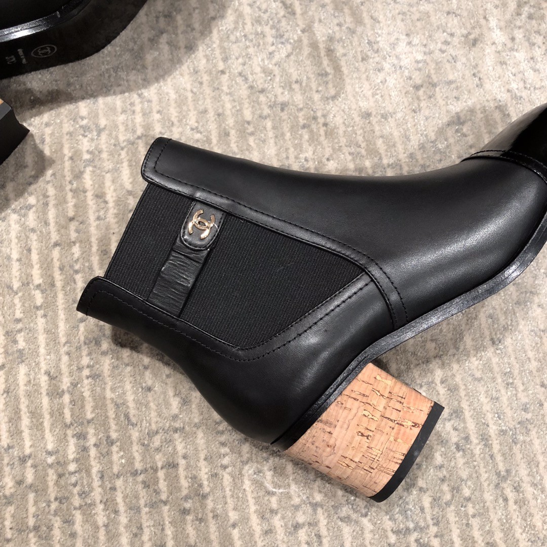 Chanel Ankle Boots G35046