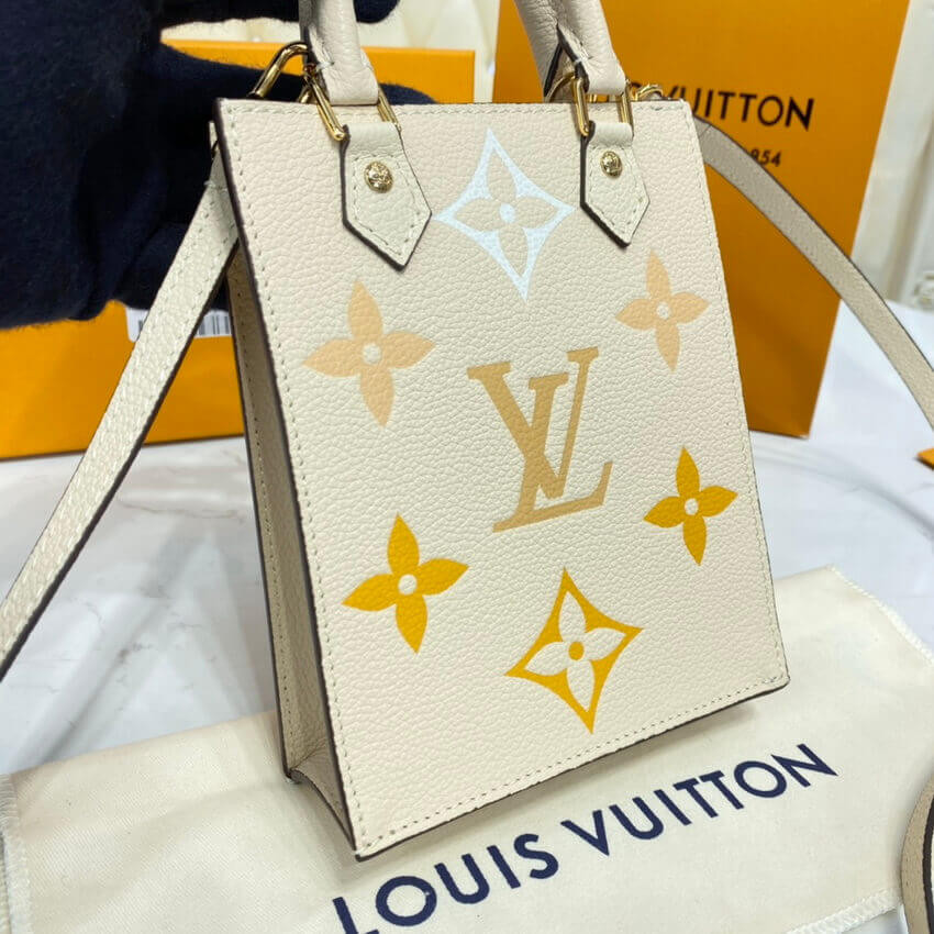 Louis Vuitton Petit Sac Plat M80449