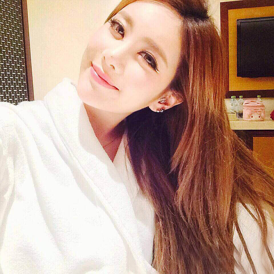 Chanel Crystal CC First Class Stud Earrings 447884