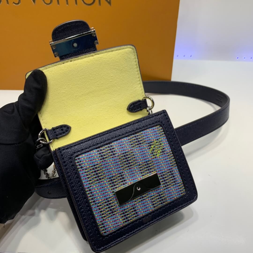 Louis Vuitton Bumbag Dauphine BB M68619