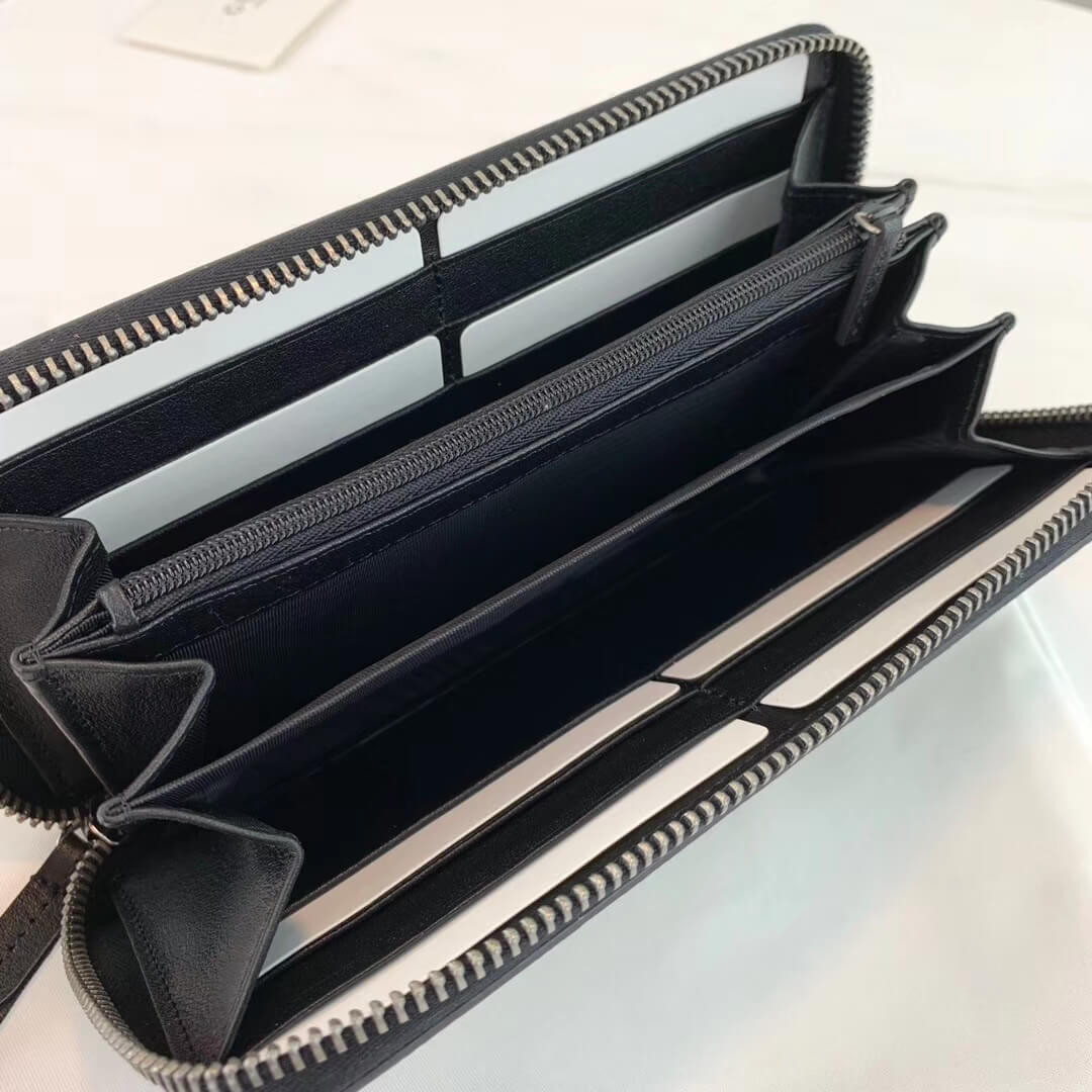 Gucci Bee Print GG Supreme Zip Around Wallet 451273