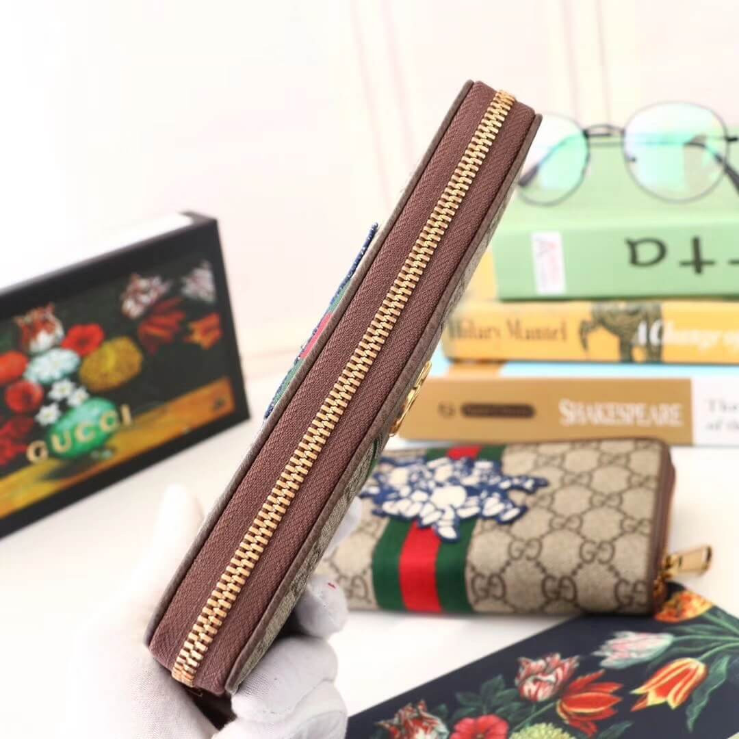 Gucci Zip Around Wallet With Three Little Pigs 557696