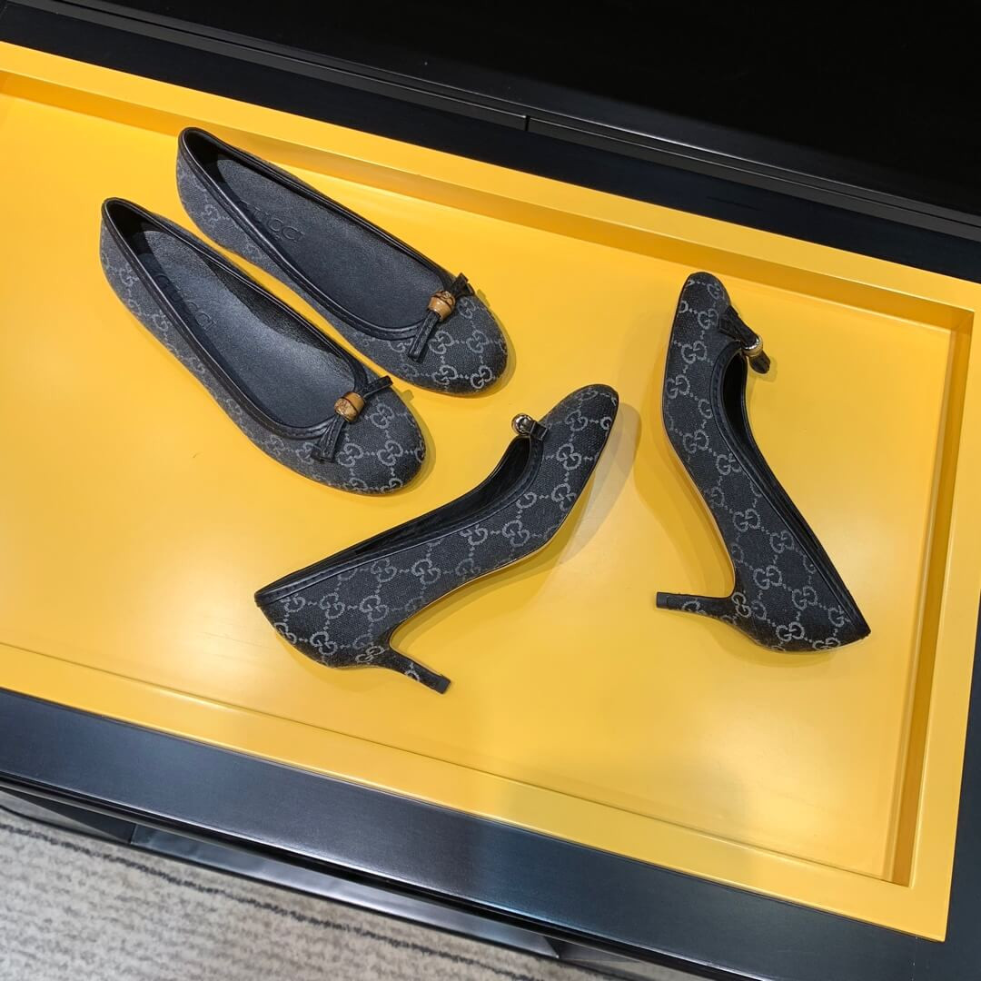 Gucci Canvas Ballerinas 423167 Black/White