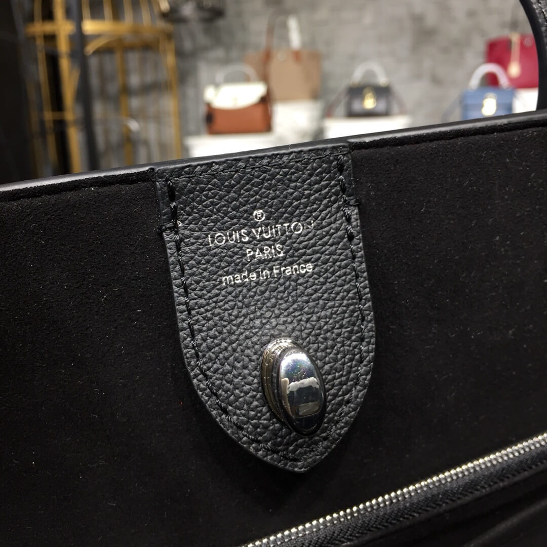 Louis Vuitton Lockme Cabas Go M55028