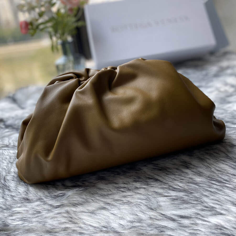 Bottega Veneta The Pouch 576227