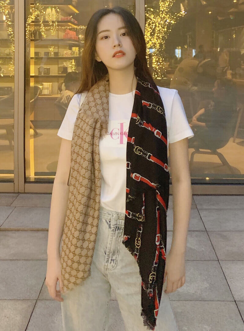 Gucci GG Jacquard Shawl 637220