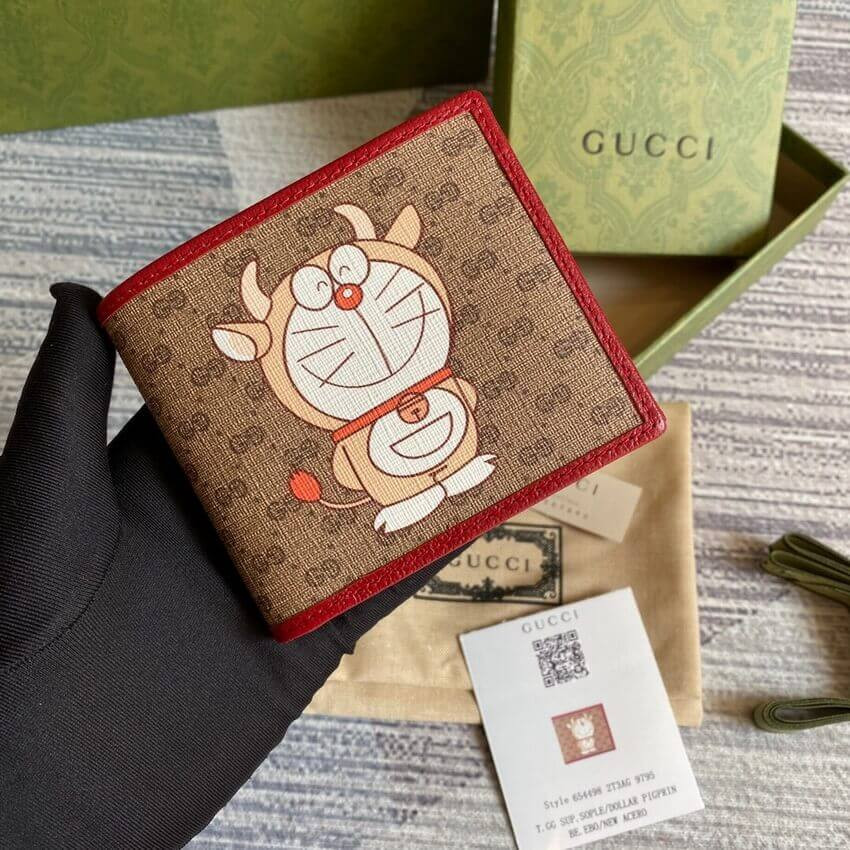 Doraemon x Gucci Bifold Wallet 654498