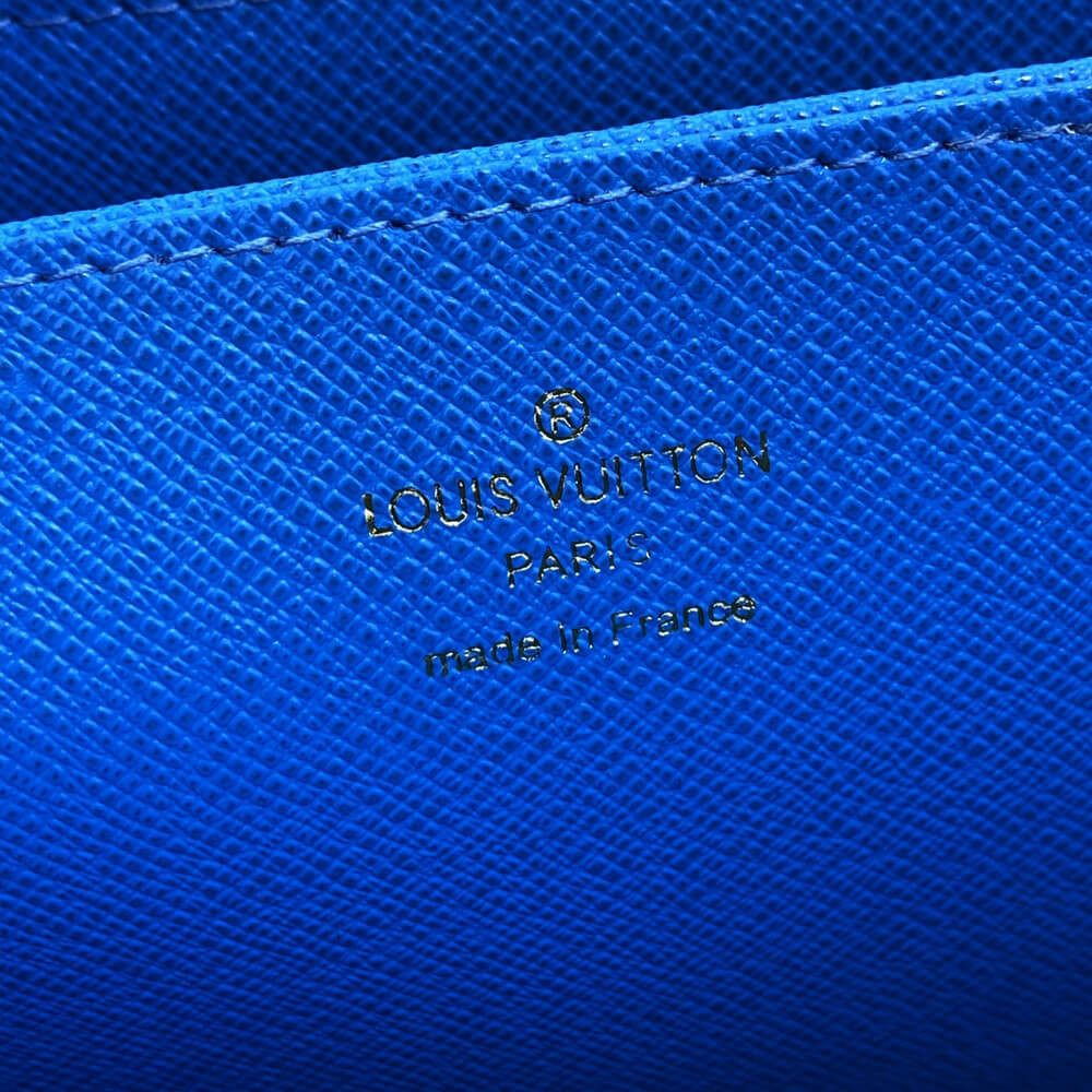 Louis Vuitton Christmas Animation 2022 Zippy Wallet M81630 Blue