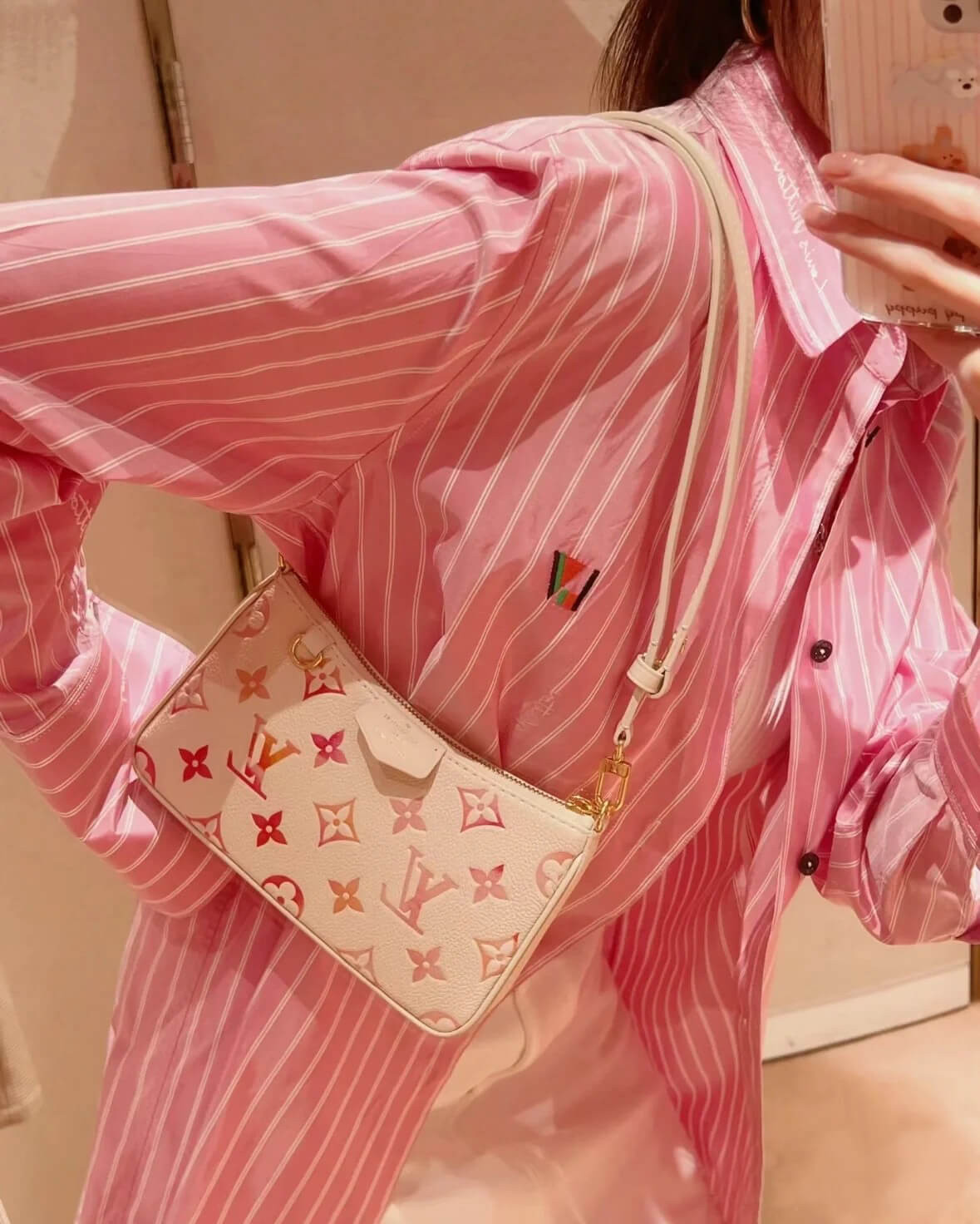 Louis Vuttion Easy Pouch On Strap M83448 Sunrise Aquarelle