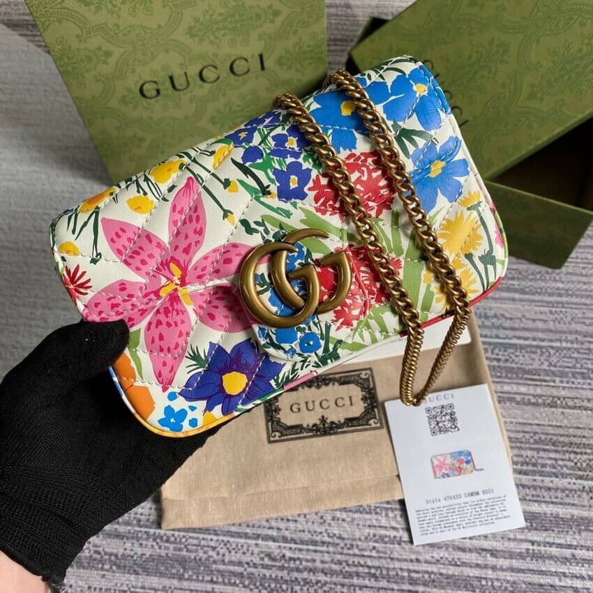 Gucci Ken Scott Print GG Marmont Super Mini Bag 476433