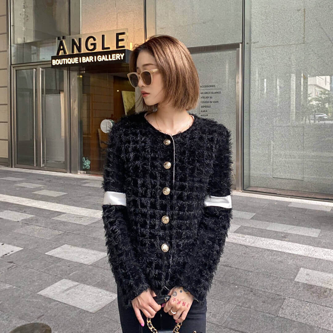 Chanel Tweed Black Jacket P65274
