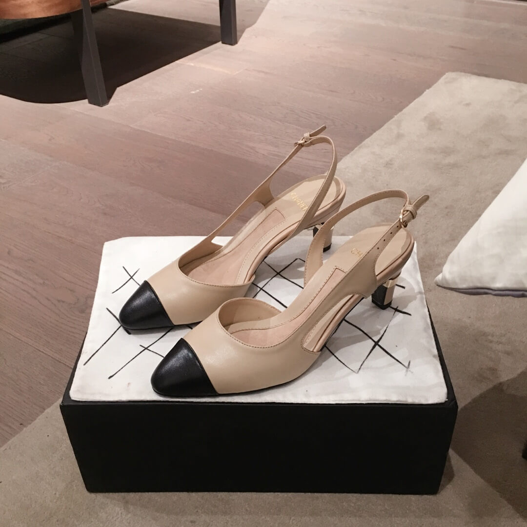 Chanel CC Cap Toe Leather Pearl Heel Slingback Pumps G31318