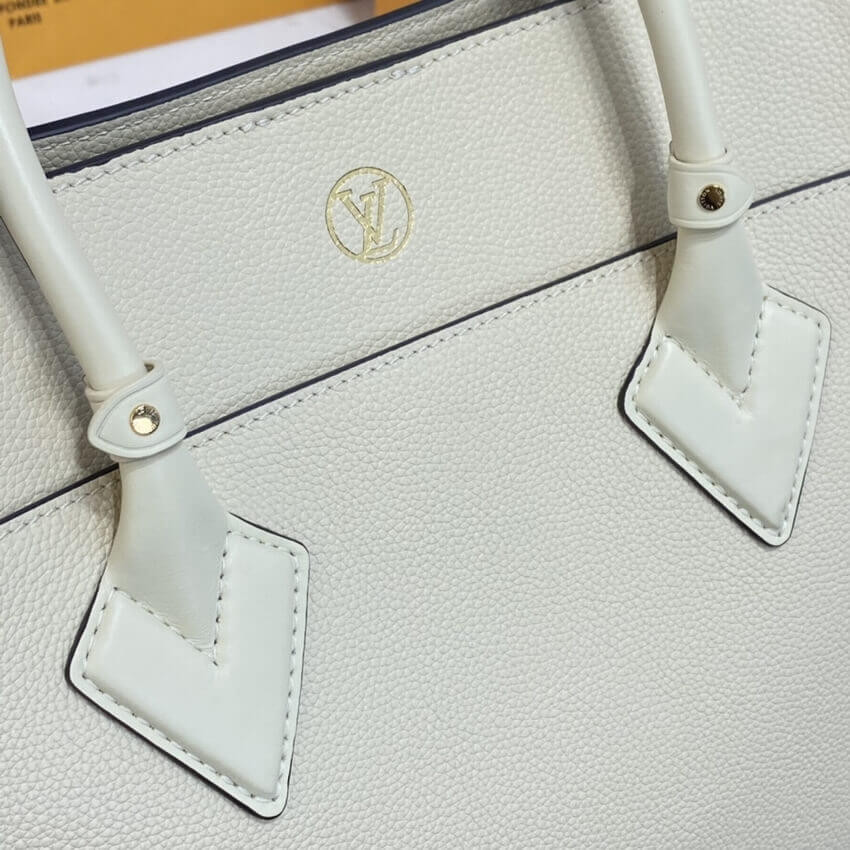 Louis Vuitton On My Side Bag M55802 Beige